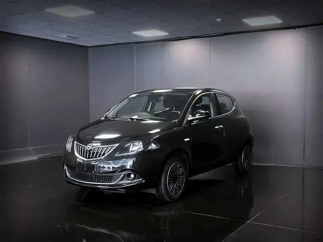 Lancia Ypsilon Ypsilon 1.0 FireFly 5 porte S&S Hybrid Ecochic Go