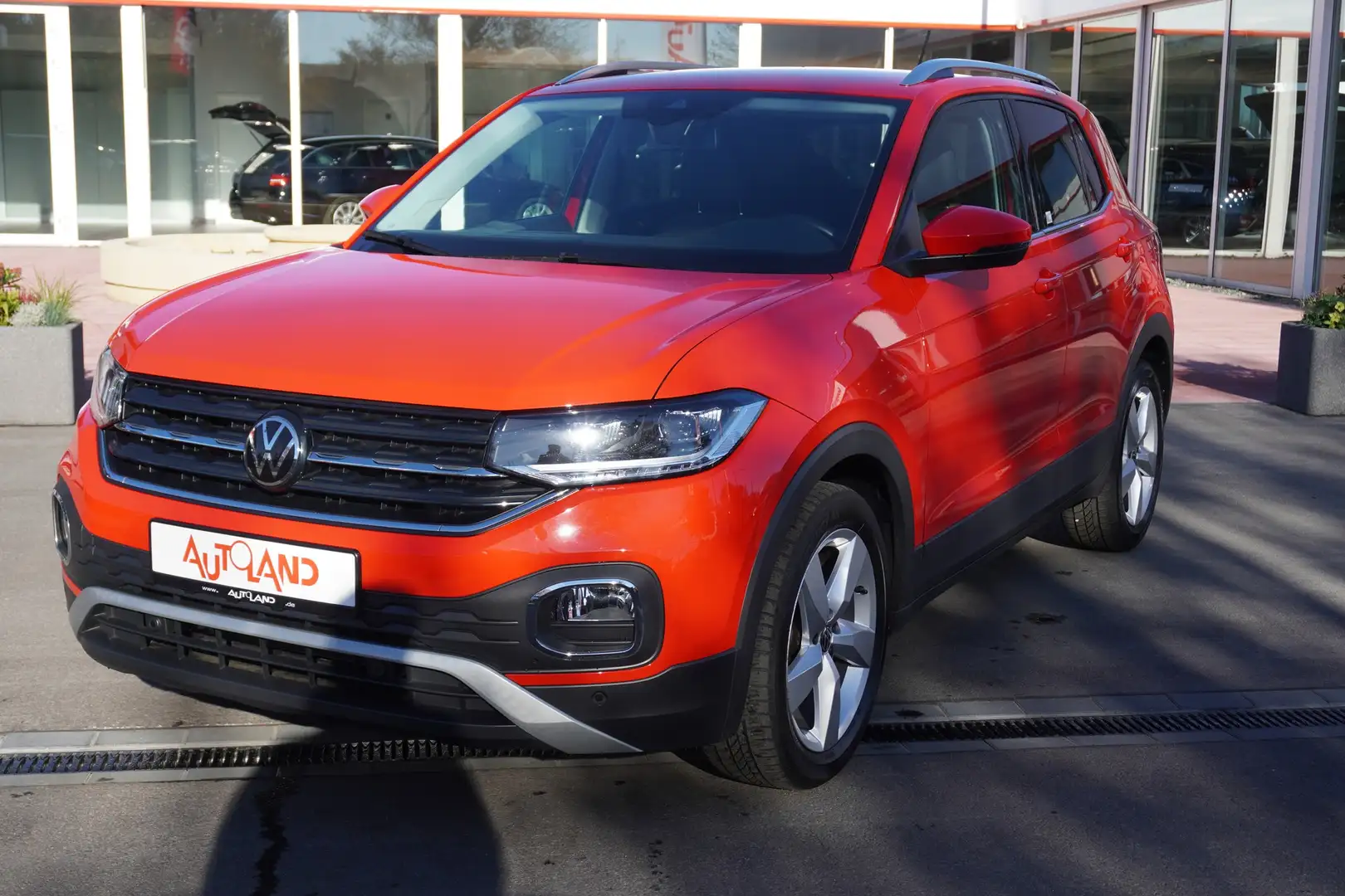 Volkswagen T-Cross 1.0 TSI Style LED ACC DAB USB PDC Kamera Rot - 1