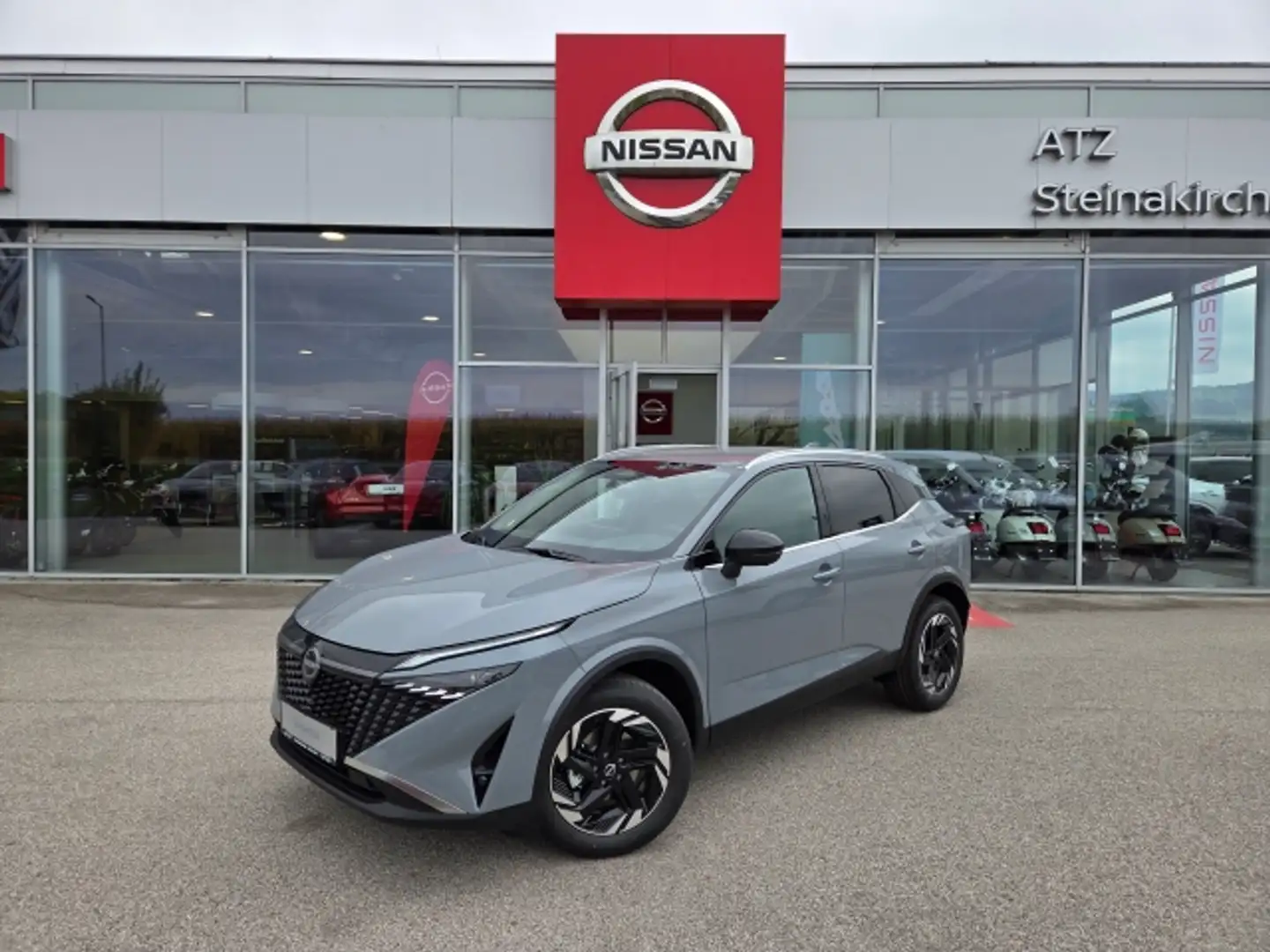 Nissan Qashqai N-CONNECTA 1,3l DIG-T 140PS Grau - 1