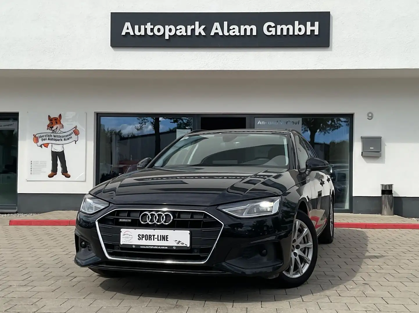 Audi A4 Av.40 TDI quattro S-Tr.AHK LED Nav RFK Lane Schwarz - 1