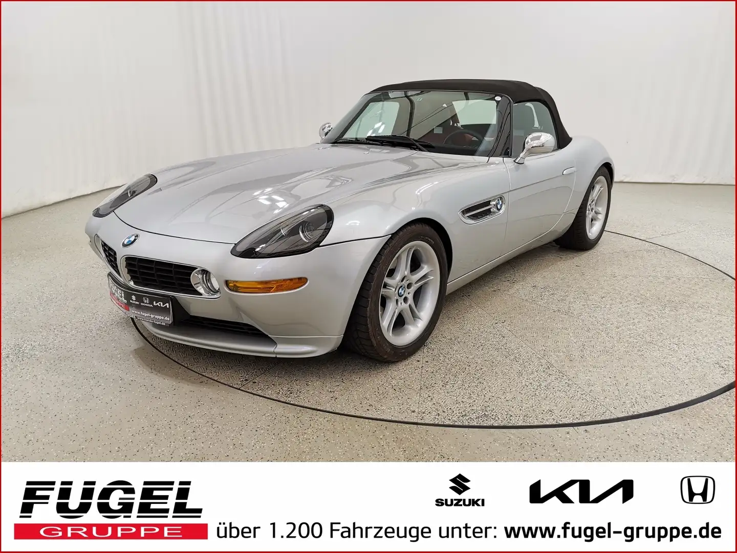 BMW Z8 Срібний - 1