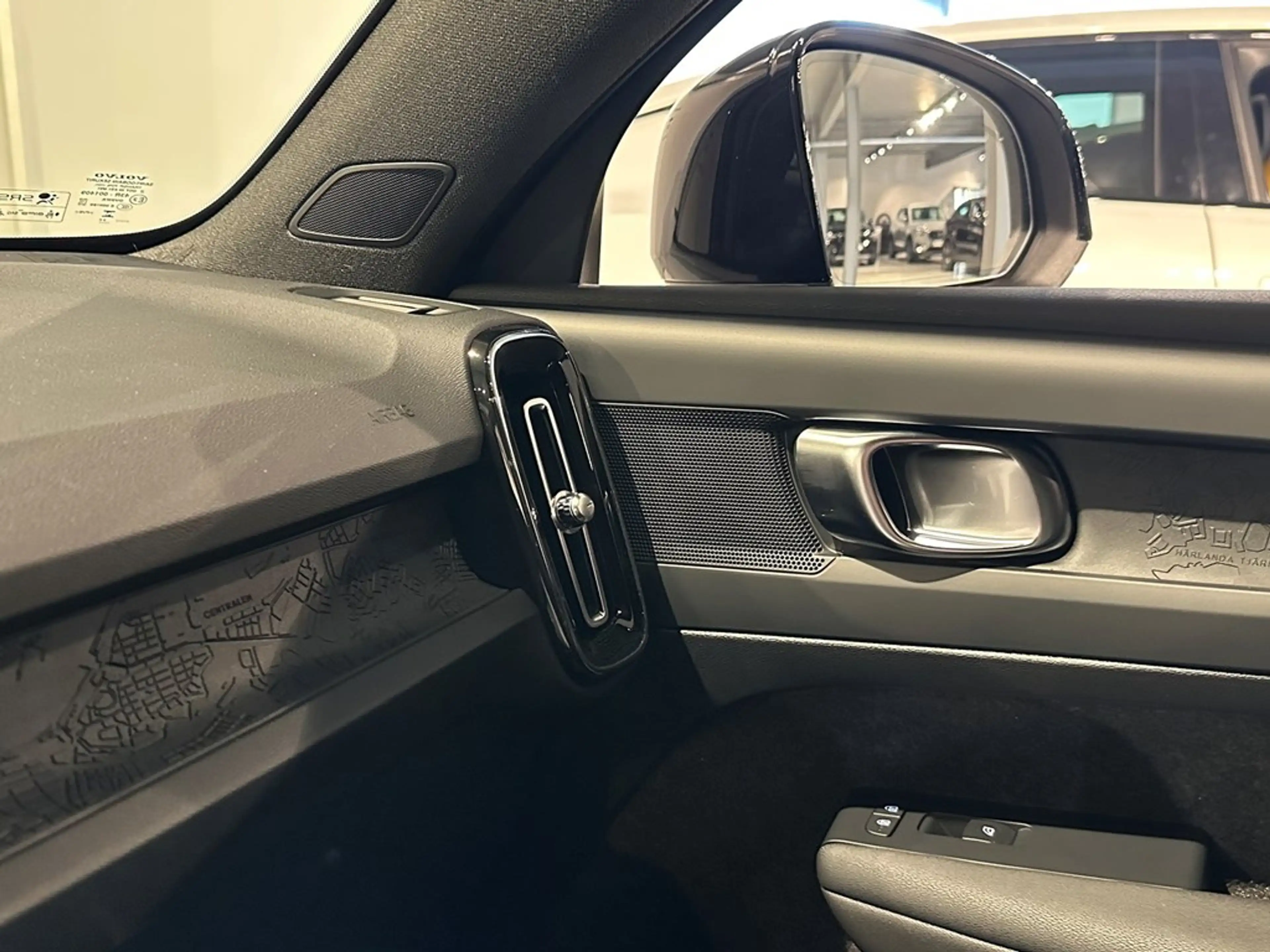 Volvo EC40 Recharge + electr trekhaak — photo 7