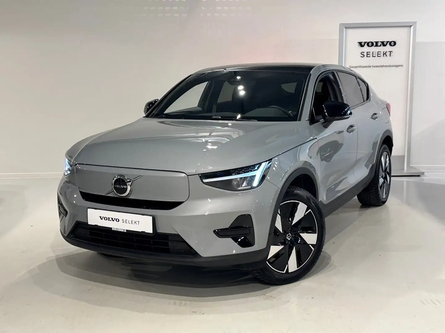 Volvo EC40 Recharge + electr trekhaak Gris - 1