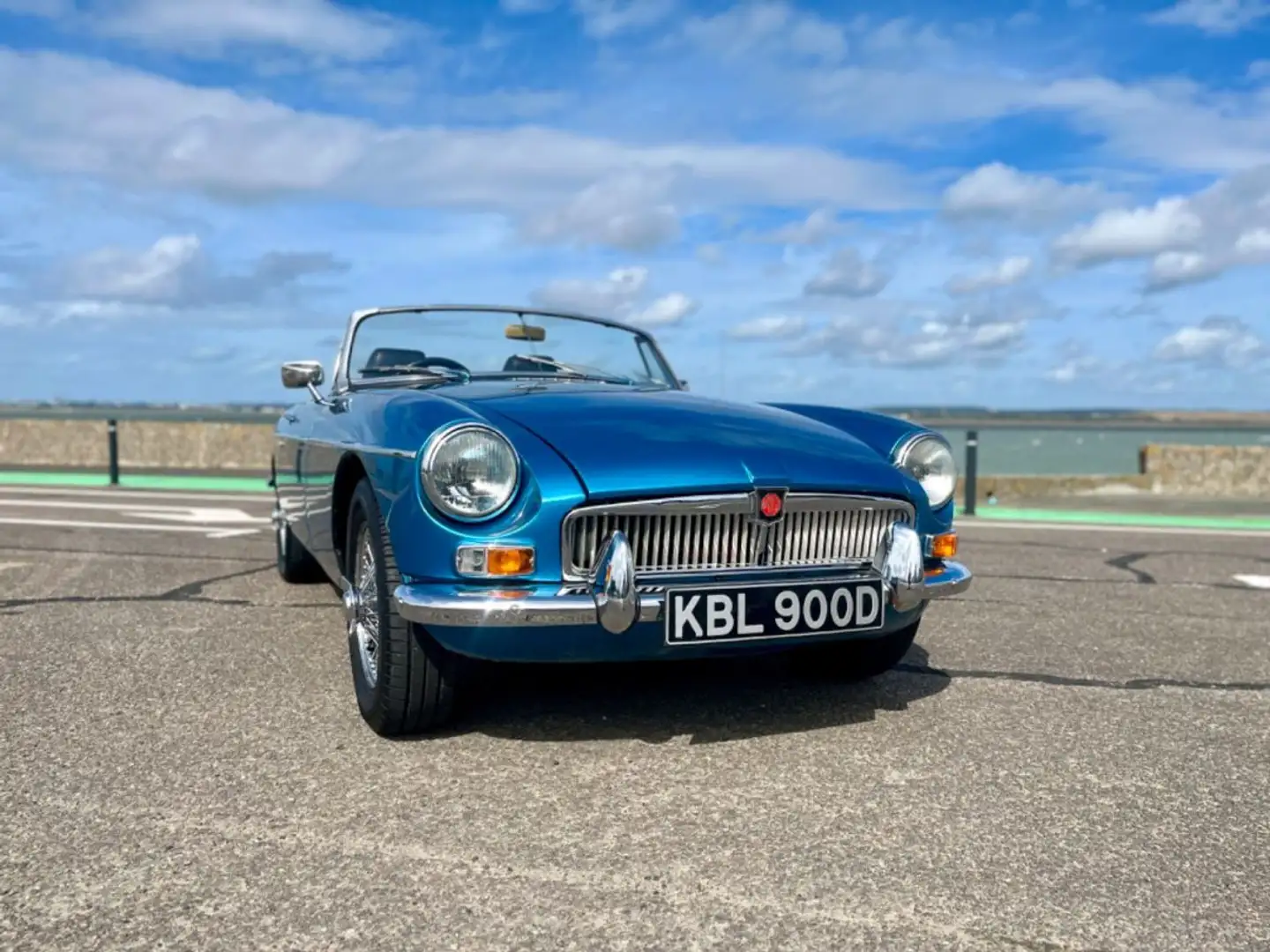 MG MGB OVERDRIVE - 2