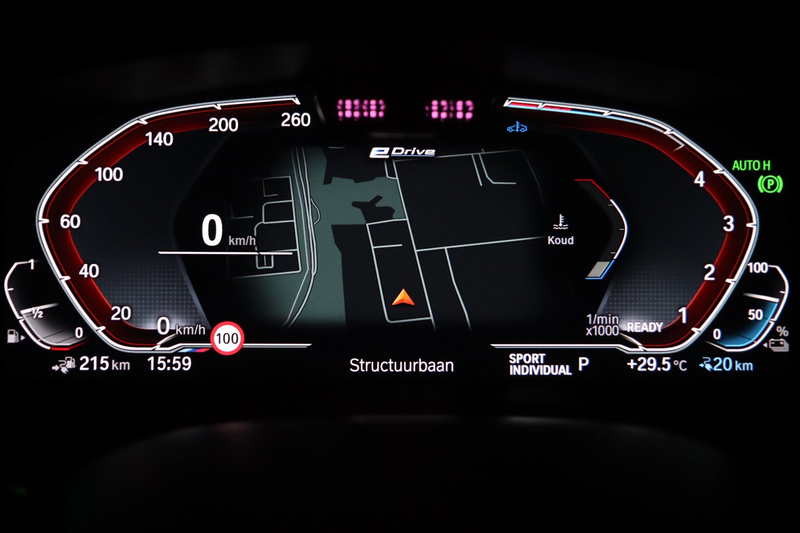 BMW 530 5-serie Touring 530e M Sport / PANO / LASER / HUD — photo 7