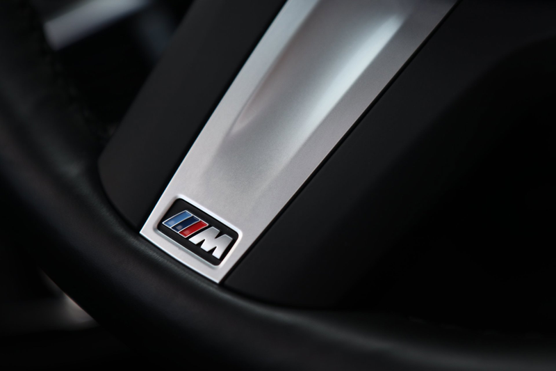 BMW 530 5-serie Touring 530e M Sport / PANO / LASER / HUD — photo 27