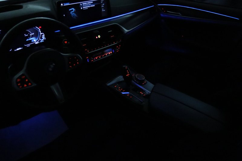 BMW 530 5-serie Touring 530e M Sport / PANO / LASER / HUD — photo 40