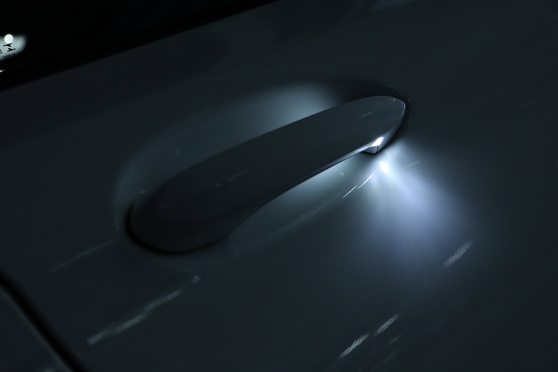 BMW 530 5-serie Touring 530e M Sport / PANO / LASER / HUD — photo 38