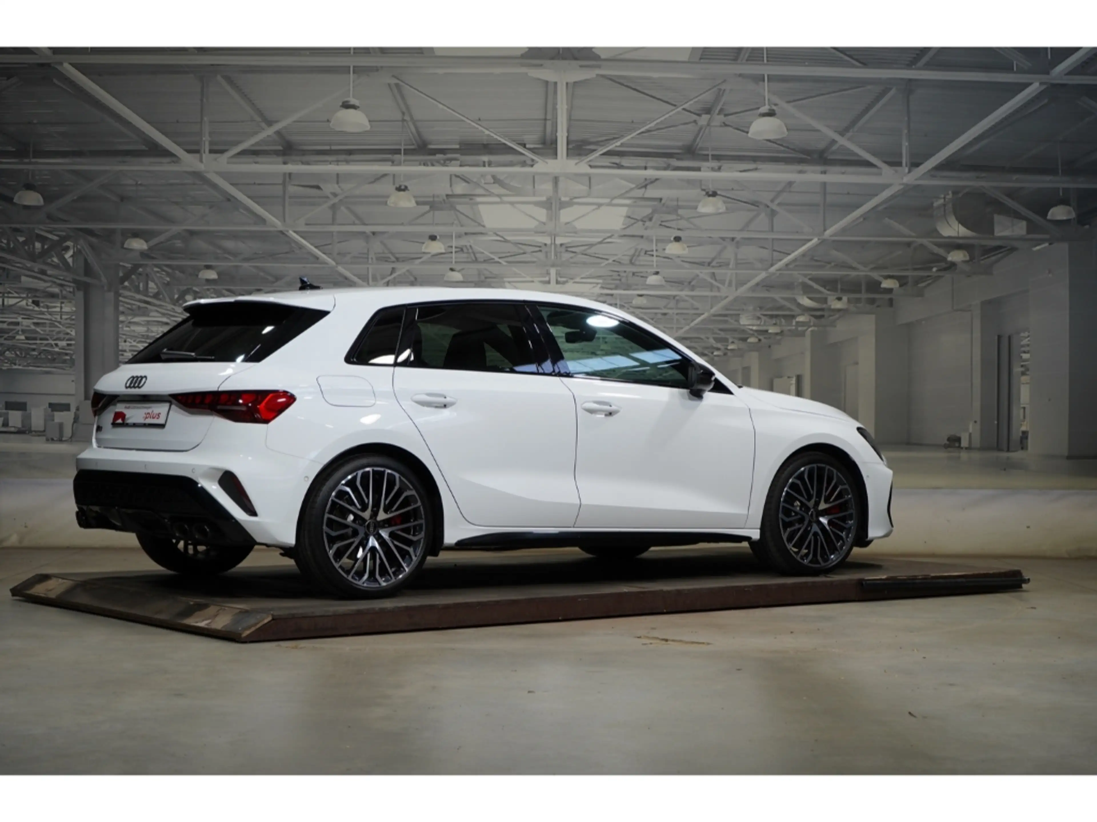 Audi S3 Sportback TFSI quattro Head-Up Matrix SONOS — photo 3