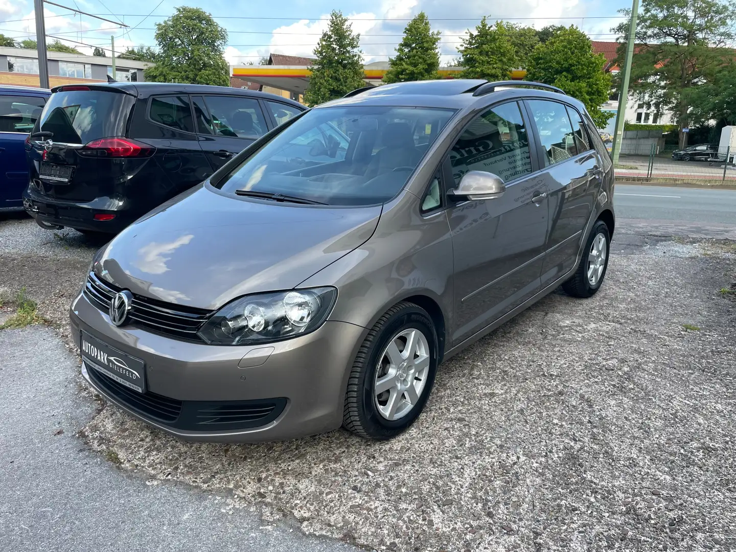 Volkswagen Golf Plus 1.4 TSI Comfortline / 1.Hand / SHD. / SHZ. / Klima Brun - 2