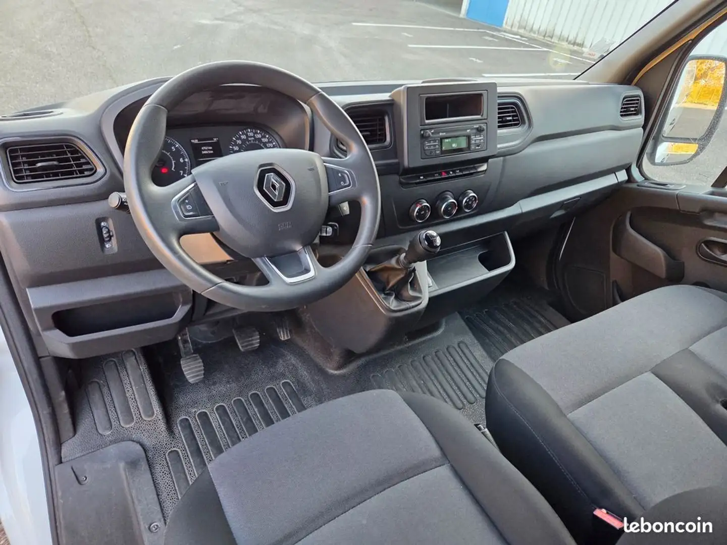 Renault Master vu fourgon 2.3 bluedci 110 33 l1h2 confort Weiß - 2