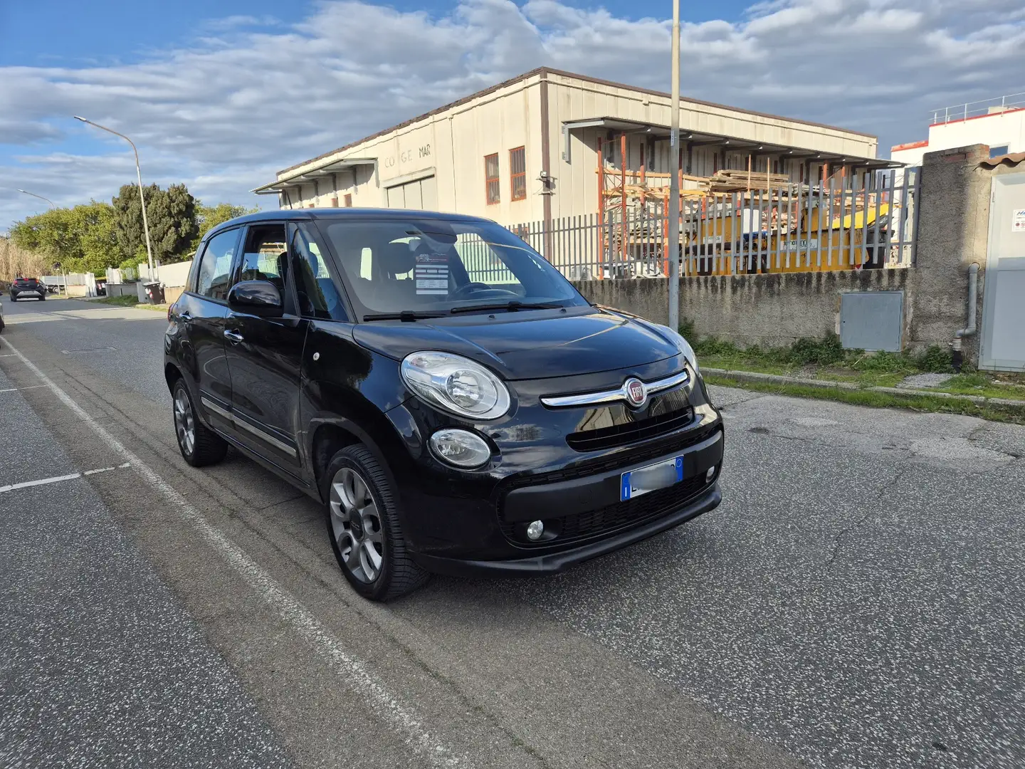 Fiat 500L Living 0.9 t.air t. natural power Pop Star 80cv - 1