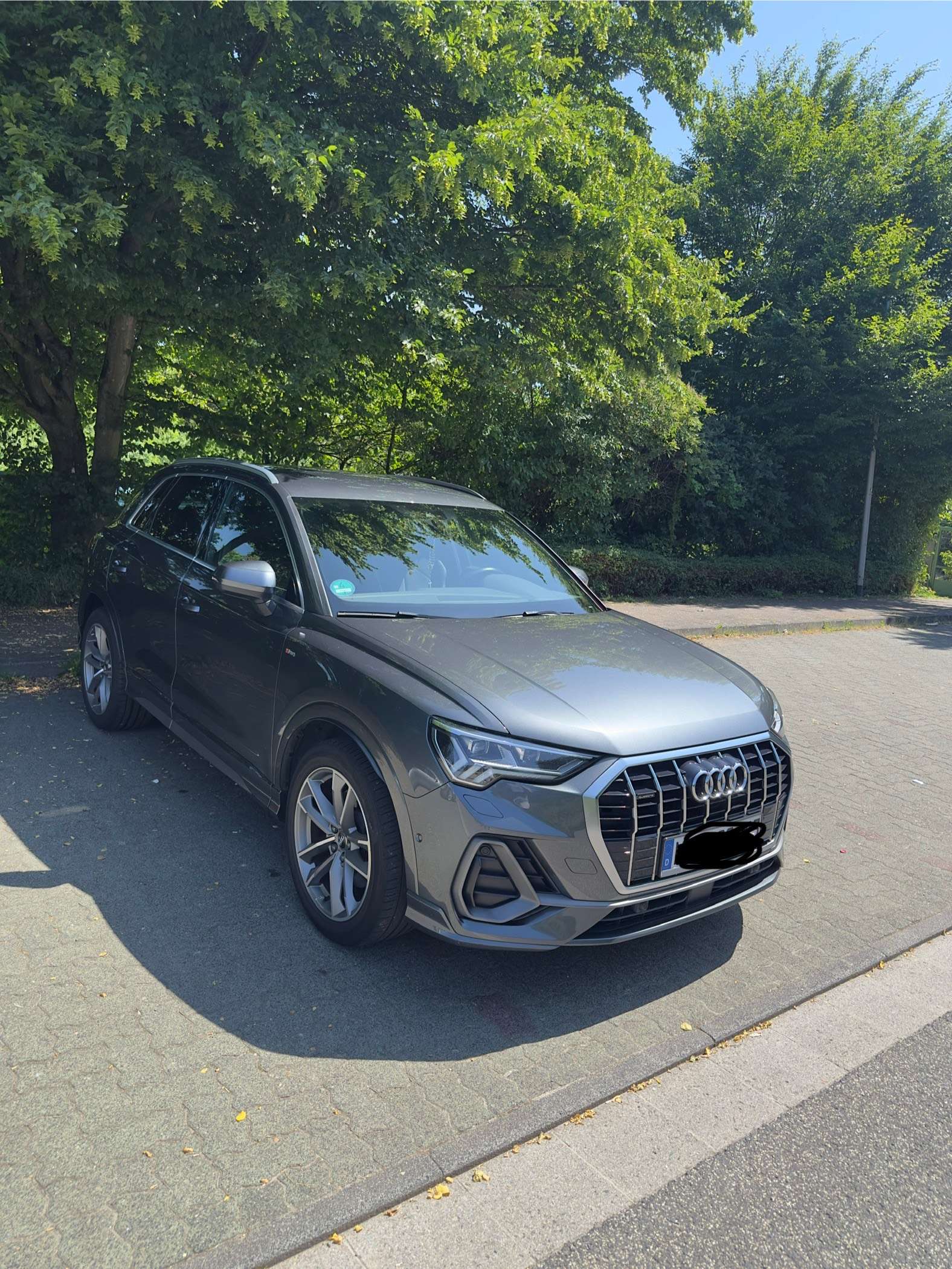Second hand Audi Q3 2.0