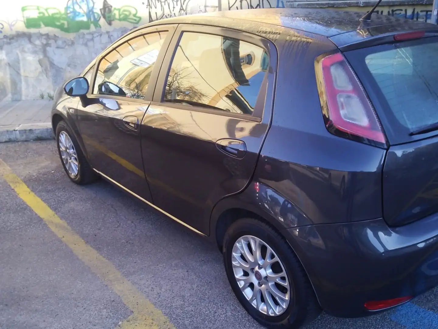 Fiat Punto Evo 5p 1.3 mjt Emotion s&s 95cv - 1