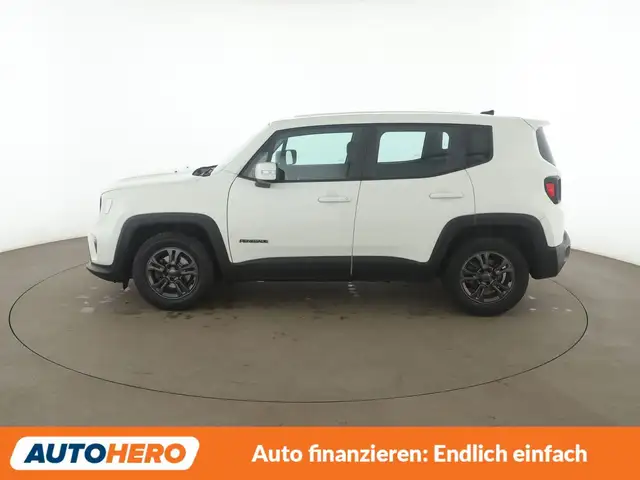 Jeep Renegade view 3