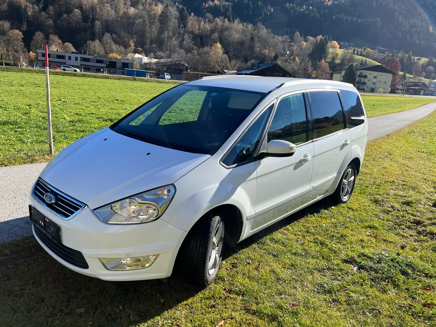 Ford Galaxy Galaxy Trend Stage V 2,0 TDCi DPF Trend Stage V Weiß - 2