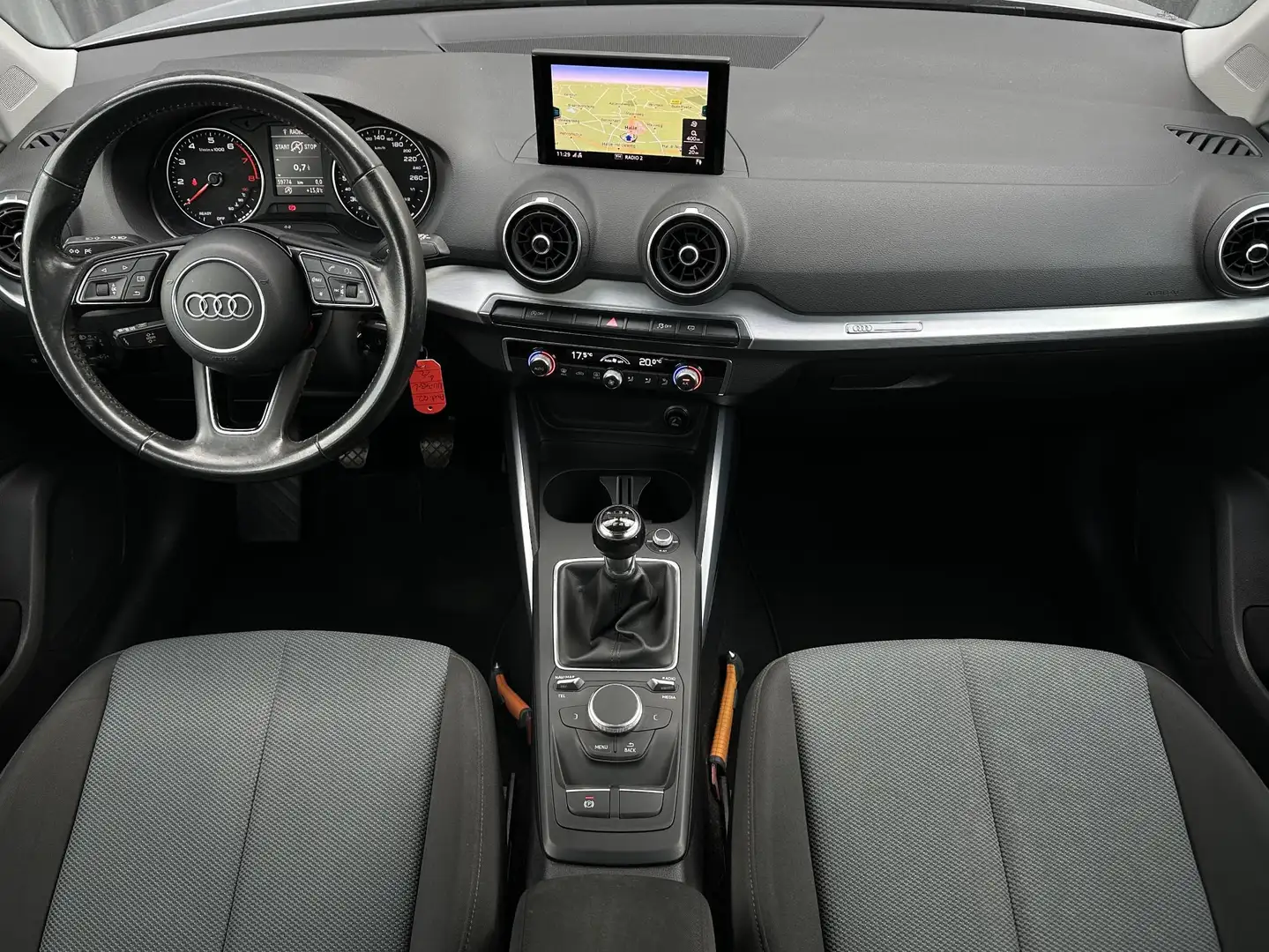 Audi Q2 1.0 TFSI Design Pro Line 116pk | Trekhaak | Navi | Grigio - 2