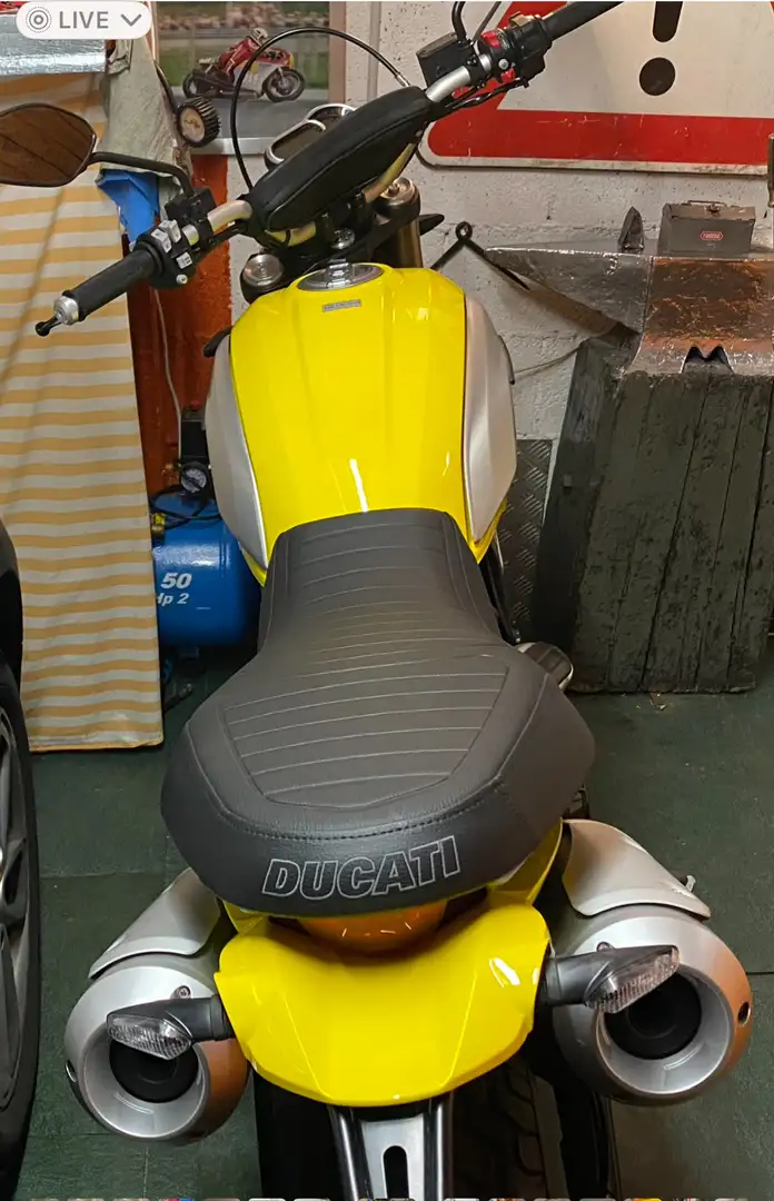 Ducati Scrambler Ducati scrambler 1100 - 1