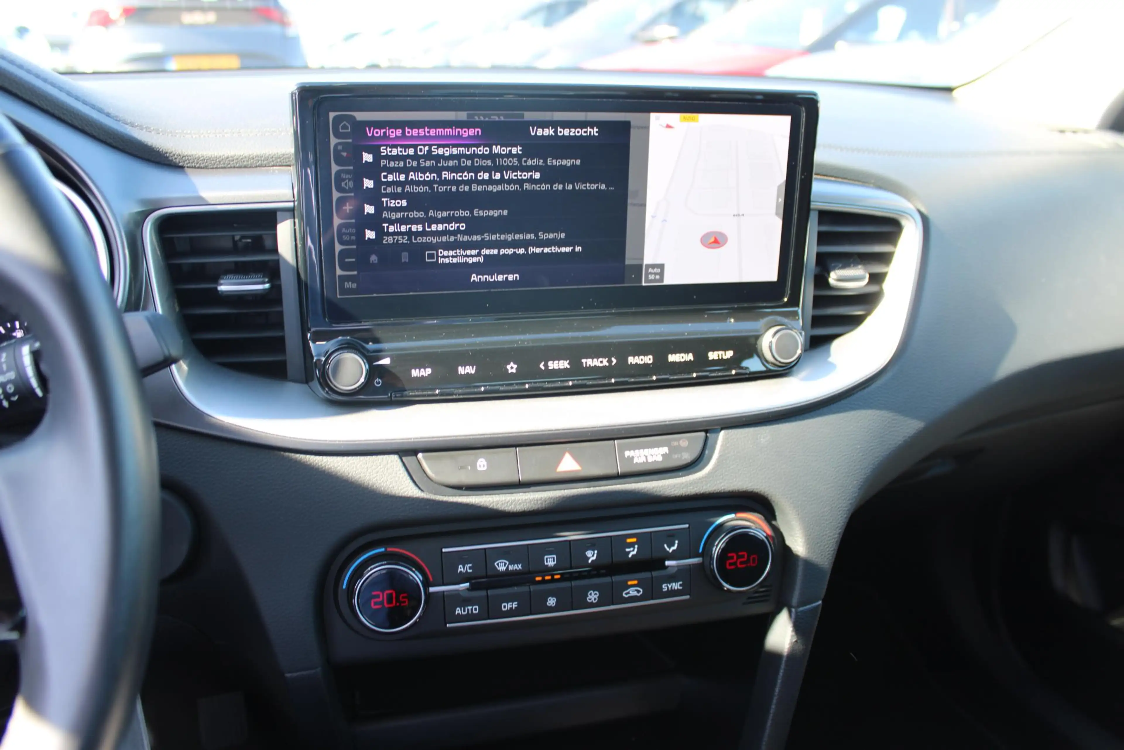 Kia Ceed SW / cee'd SW Sportswagon 1.5 T-GDi DynamicLine camera / navigat — photo 14