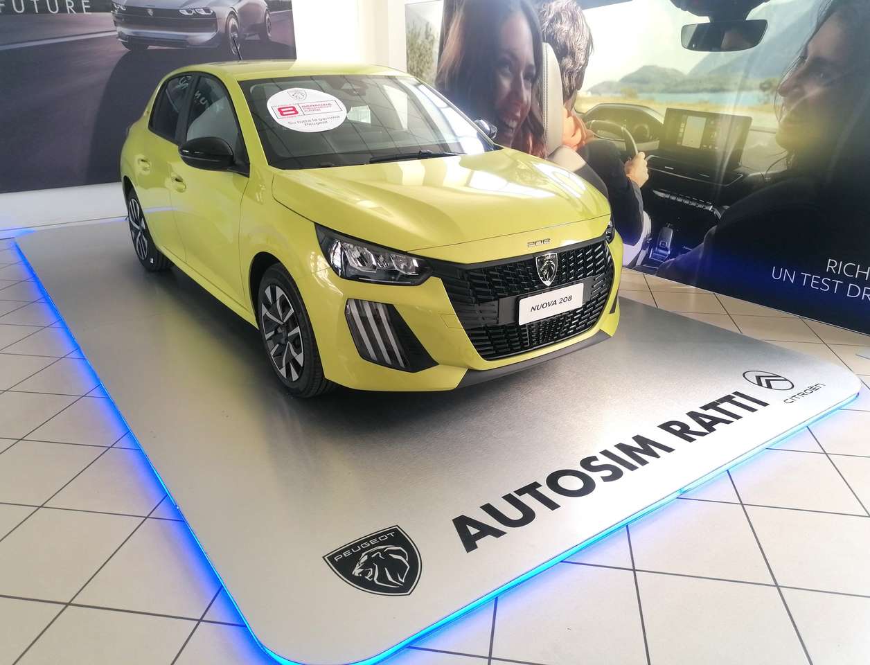 Peugeot 208 1.2 TURBO Style 100cv NUOVO MOTORE CON CATENA DI DISTRIBUZIONE