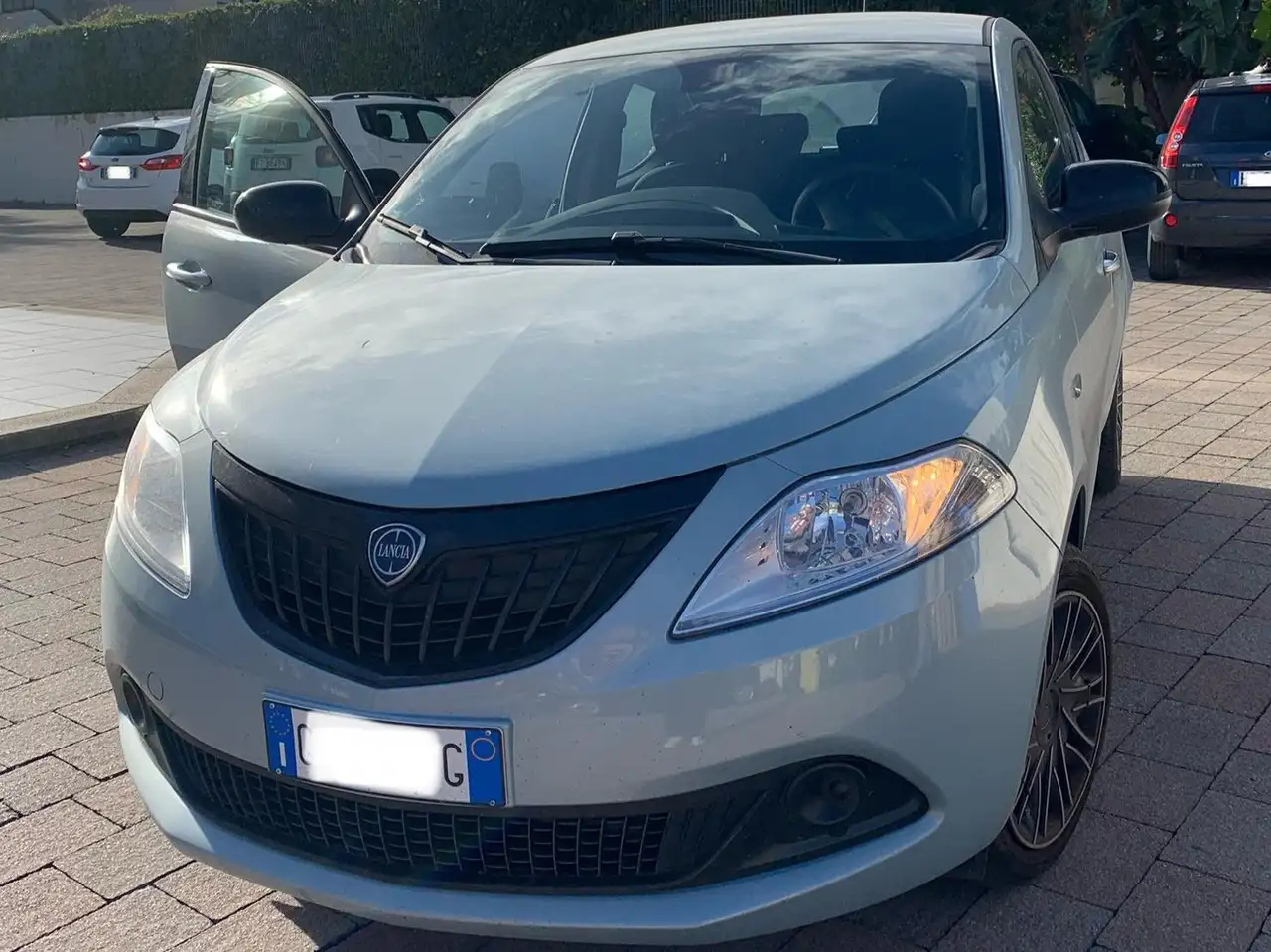 Lancia Ypsilon