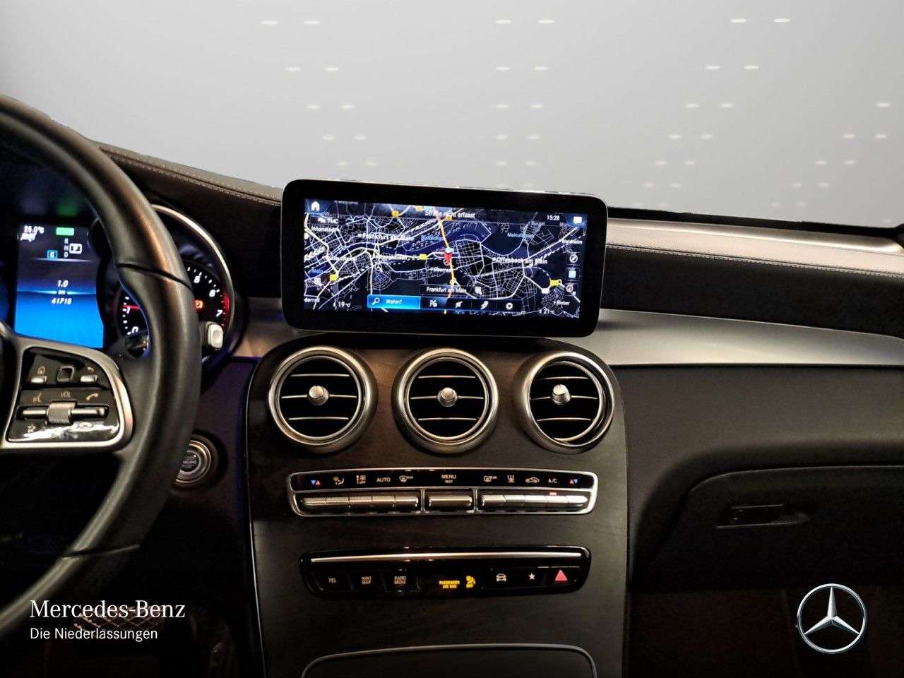 Mercedes-Benz GLC 200