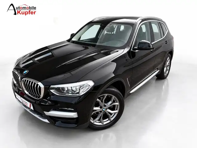 Bmw X3 xDrive20i XLine 19" Kam AHK Sports. CarPlay