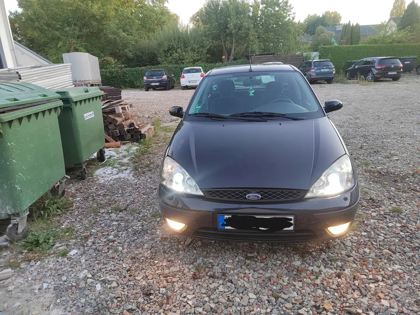 Ford Focus Ghia - 2