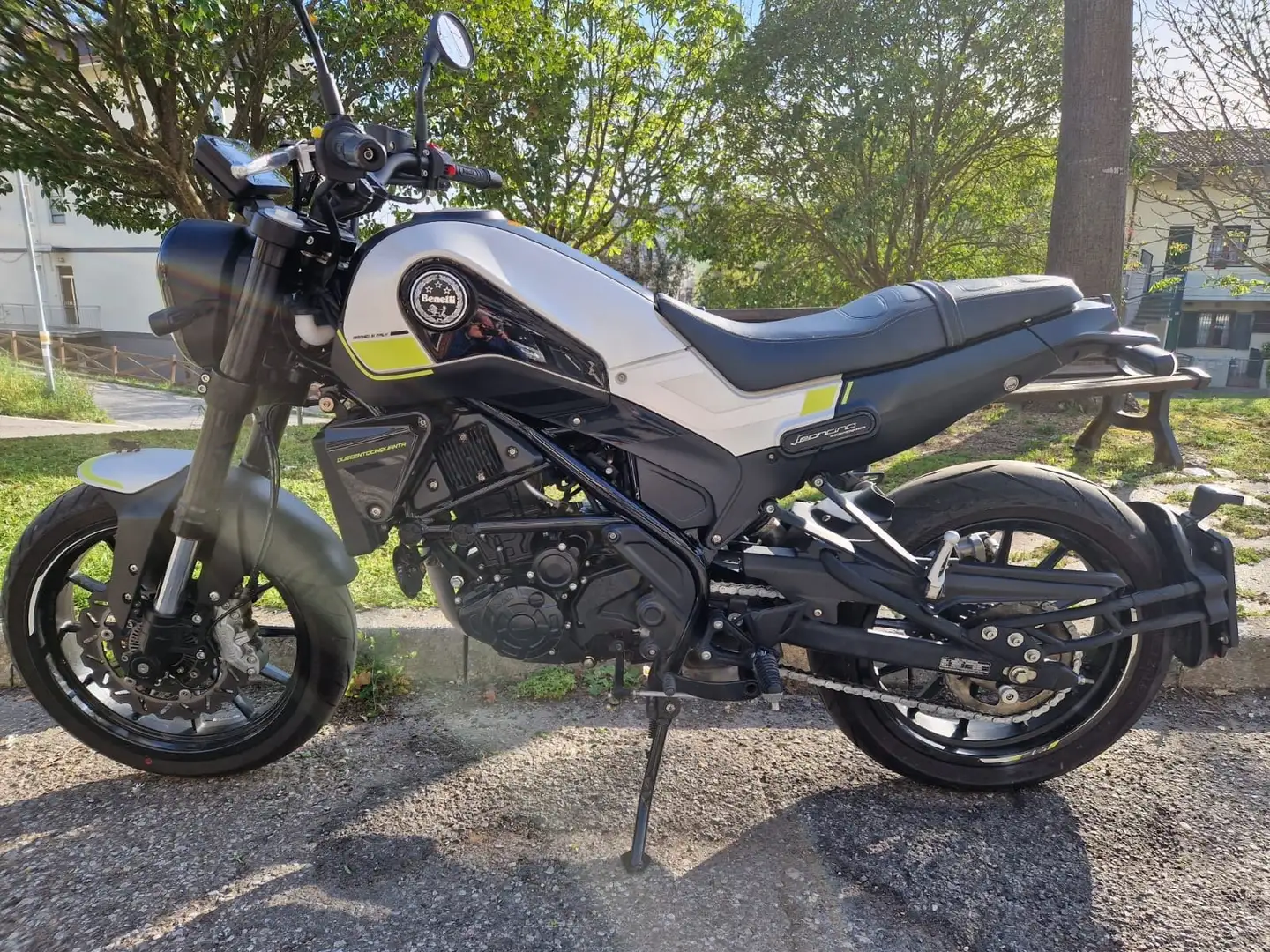 Benelli Leoncino 2019 Weiß - 2