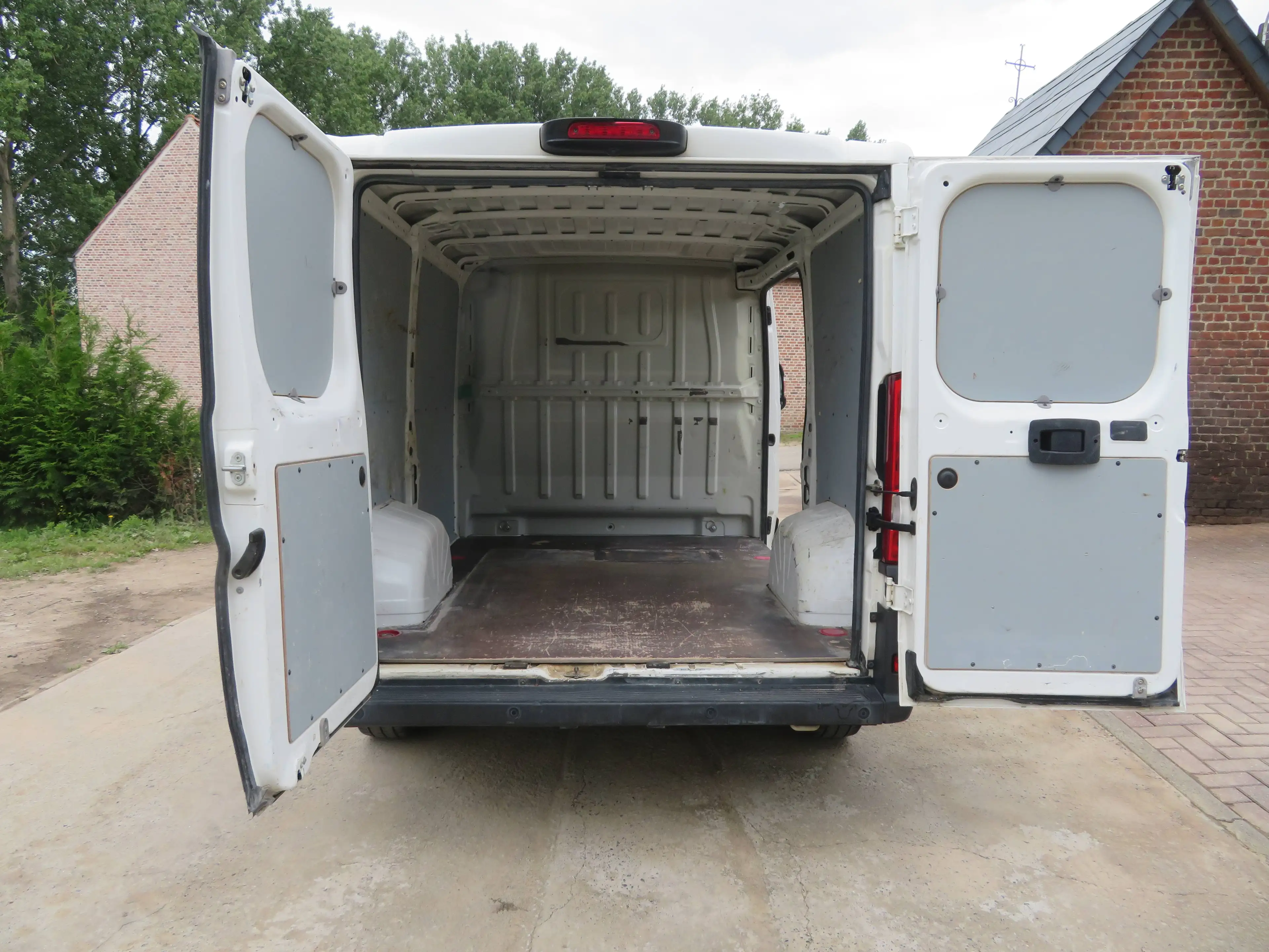 Citroen Jumper 2.2 BlueHDi - L1H1 — photo 10