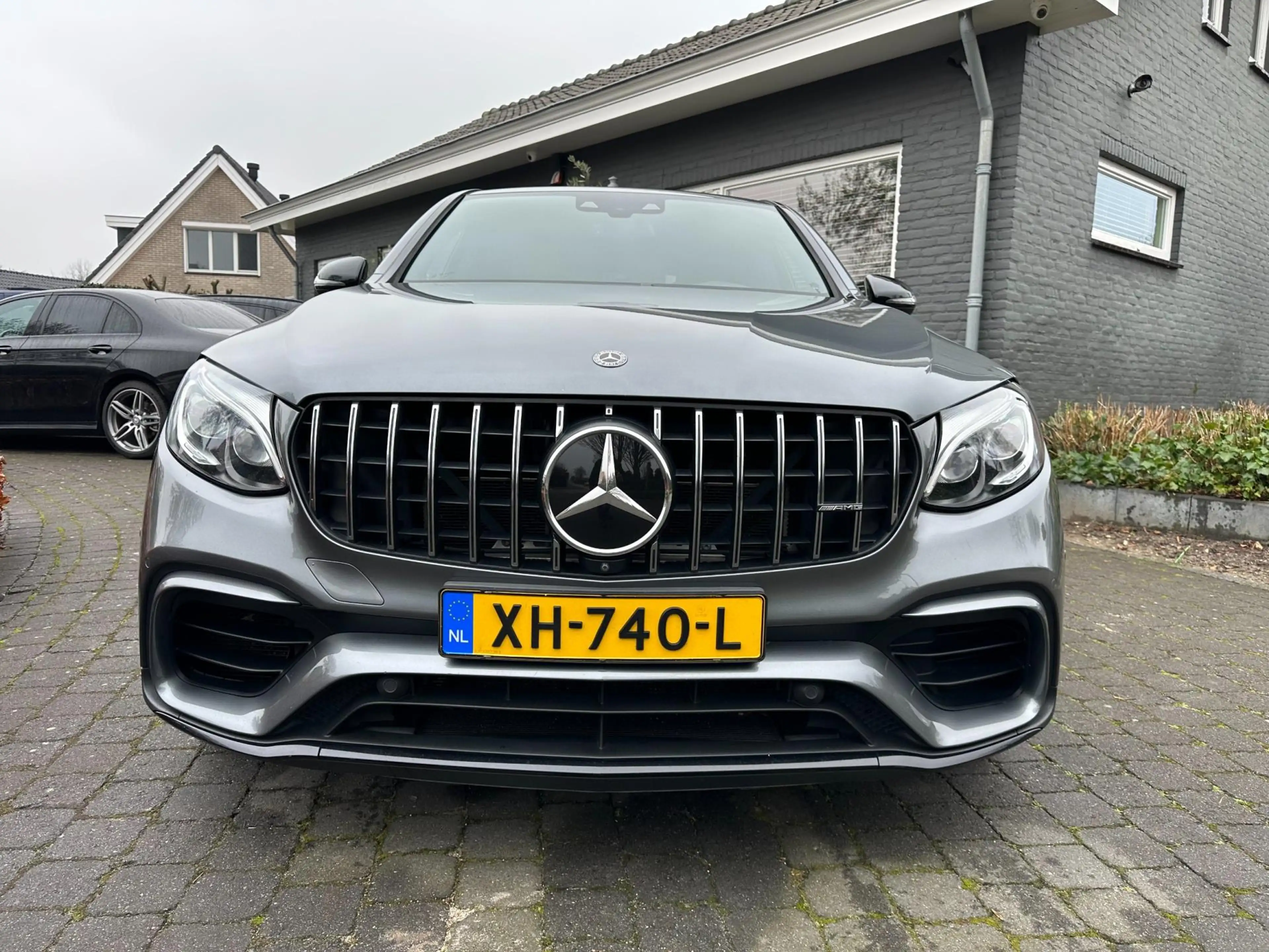 Mercedes-Benz GLC 63 AMG Coupé S 4MATIC+ Performance — photo 6