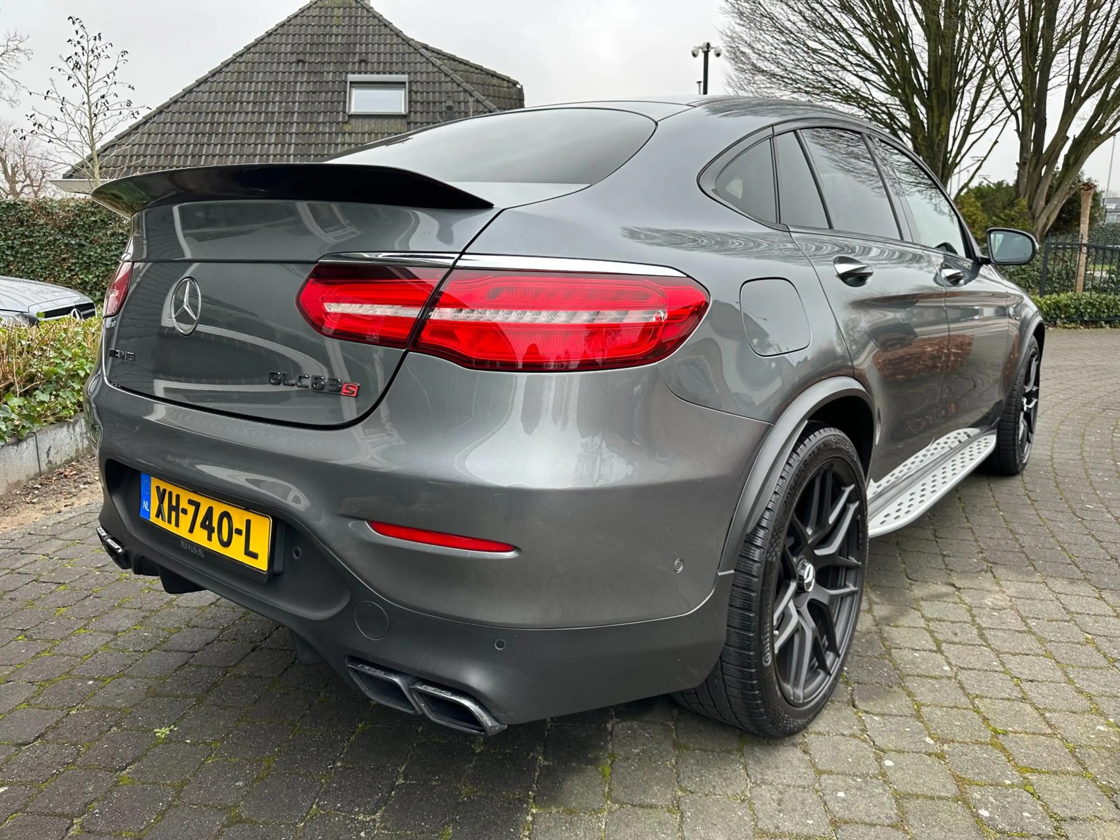 Mercedes-Benz GLC 63 AMG Coupé S 4MATIC+ Performance — photo 4