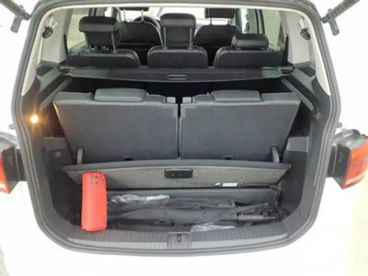 Volkswagen Touran AHK IQ Light Allwetterreifen Comfortline BMT/St..., миниатюра 6