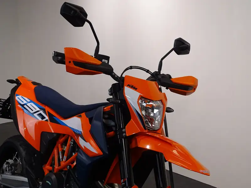 KTM 690 SMC R - foto 3