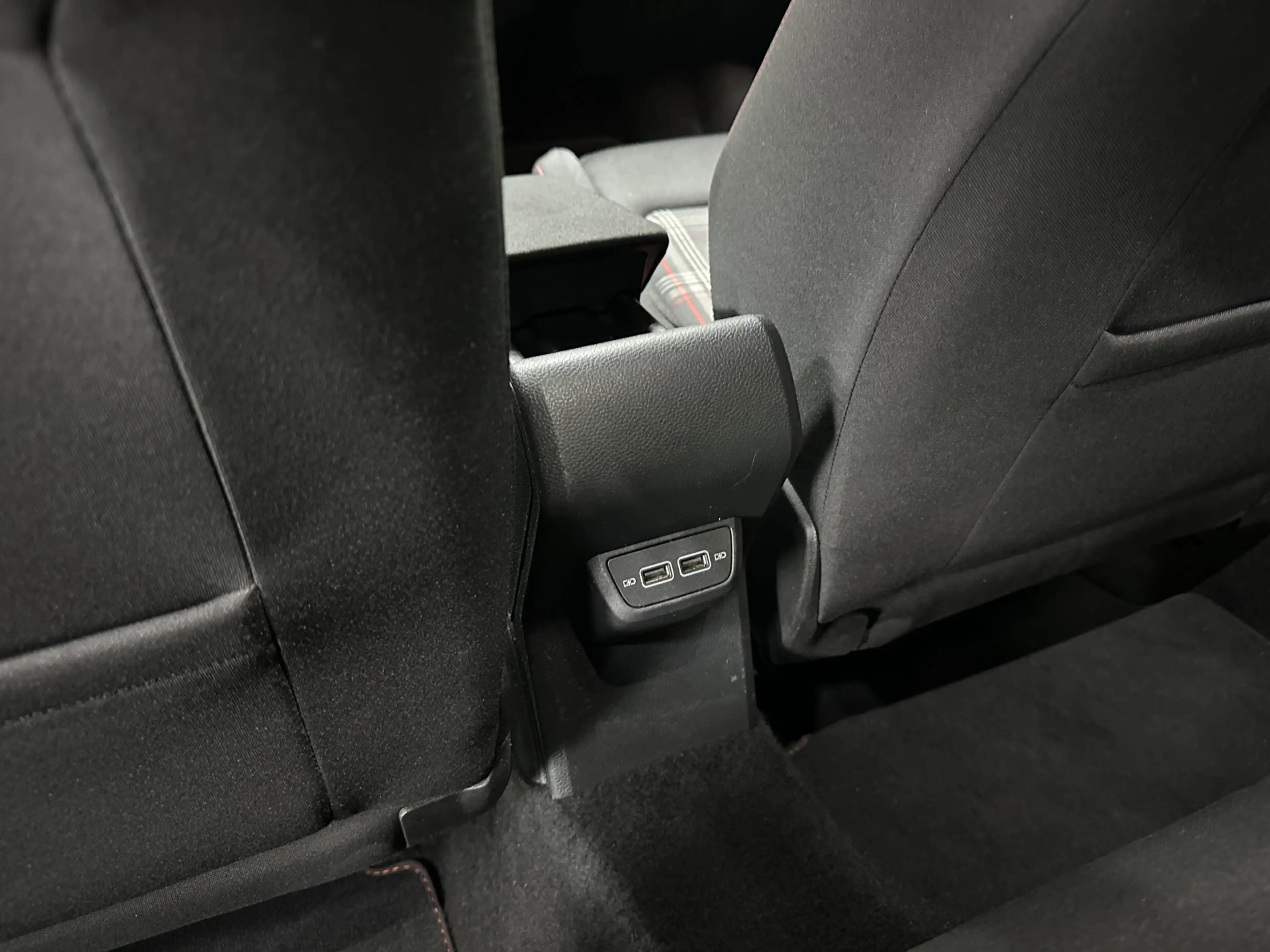 Volkswagen Polo GTI 2.0 TSI 200pk | BeatsAudio | Stoelverwarming | Gro — photo 25