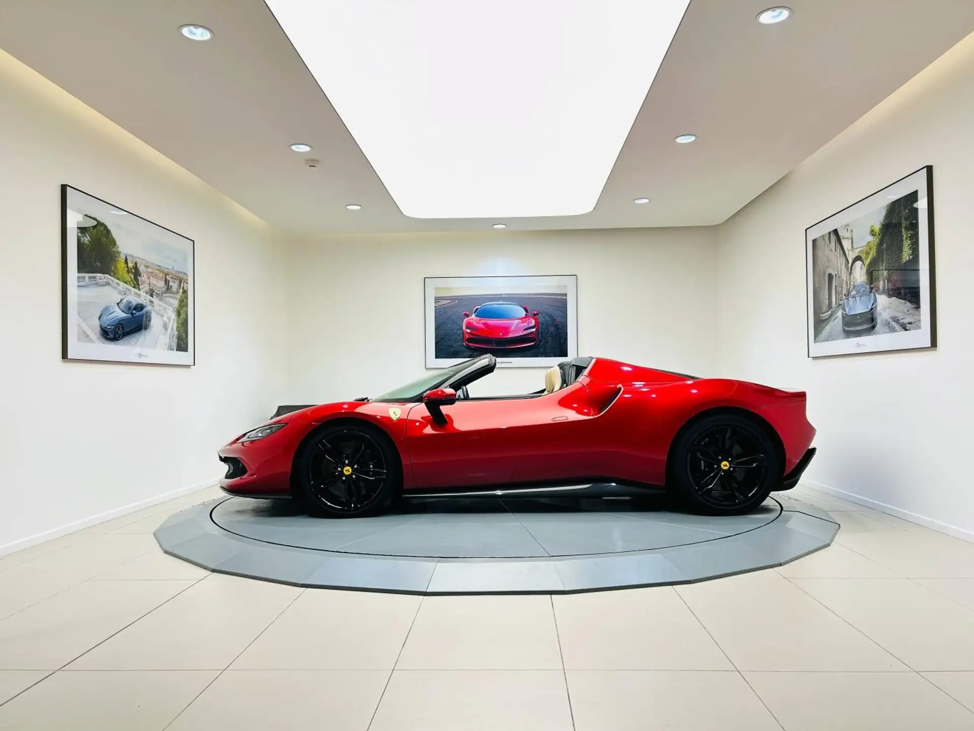 페라리 296 GTS 2023 빨강 사진 3