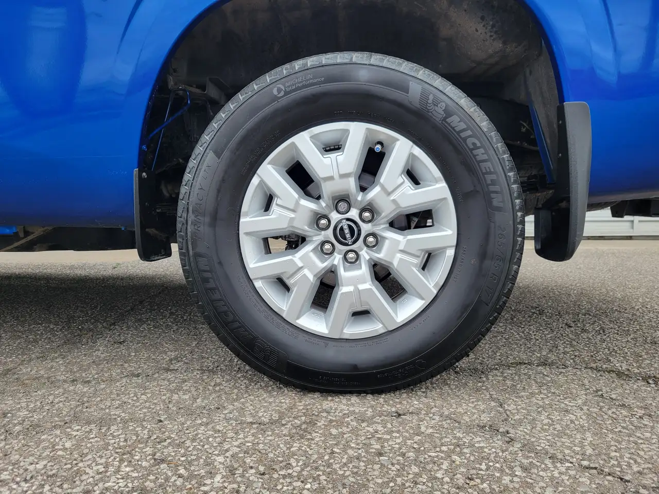 Nissan Frontier снимка Nissan Frontier