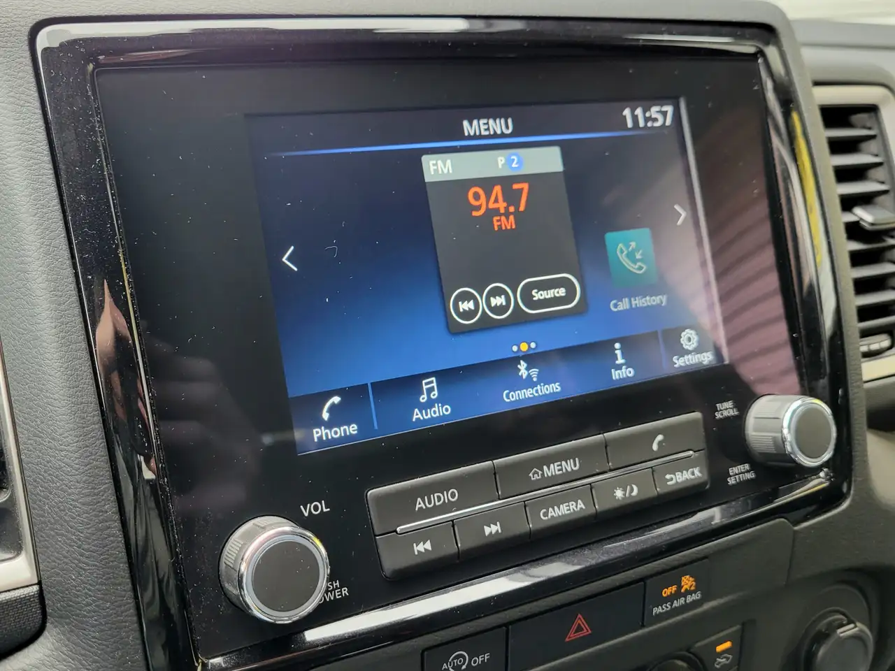 Nissan Frontier снимка Nissan Frontier