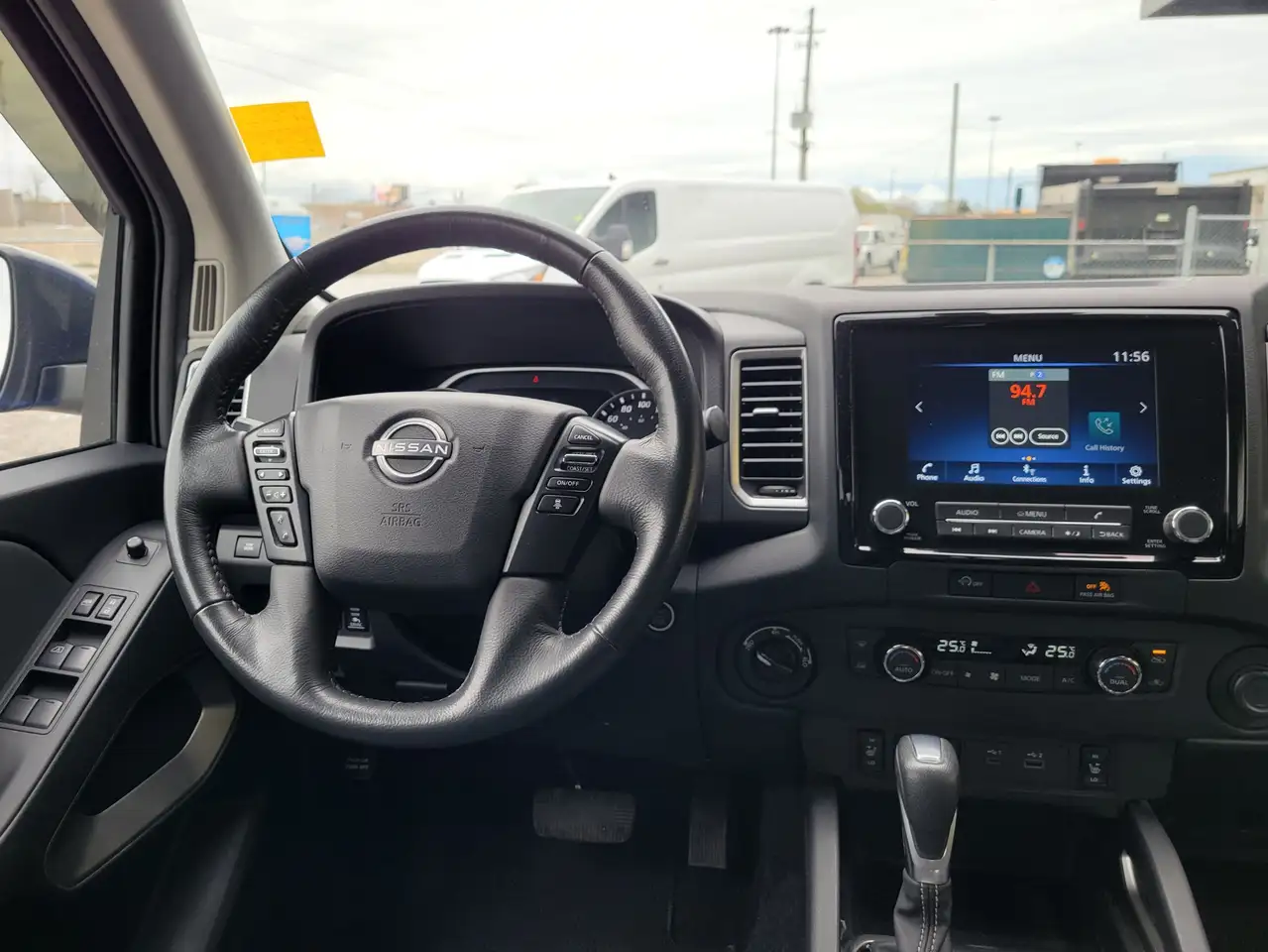 Nissan Frontier снимка Nissan Frontier