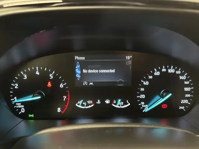 Ford Focus view 27