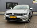 Volkswagen Passat 1.4 TSI GTE / TREKHAAK / Camera nette auto Grau - thumbnail 1