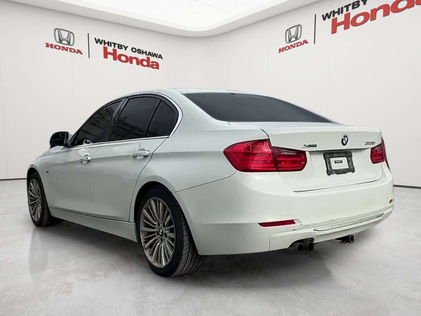 2013 BMW 3 Series Sedan