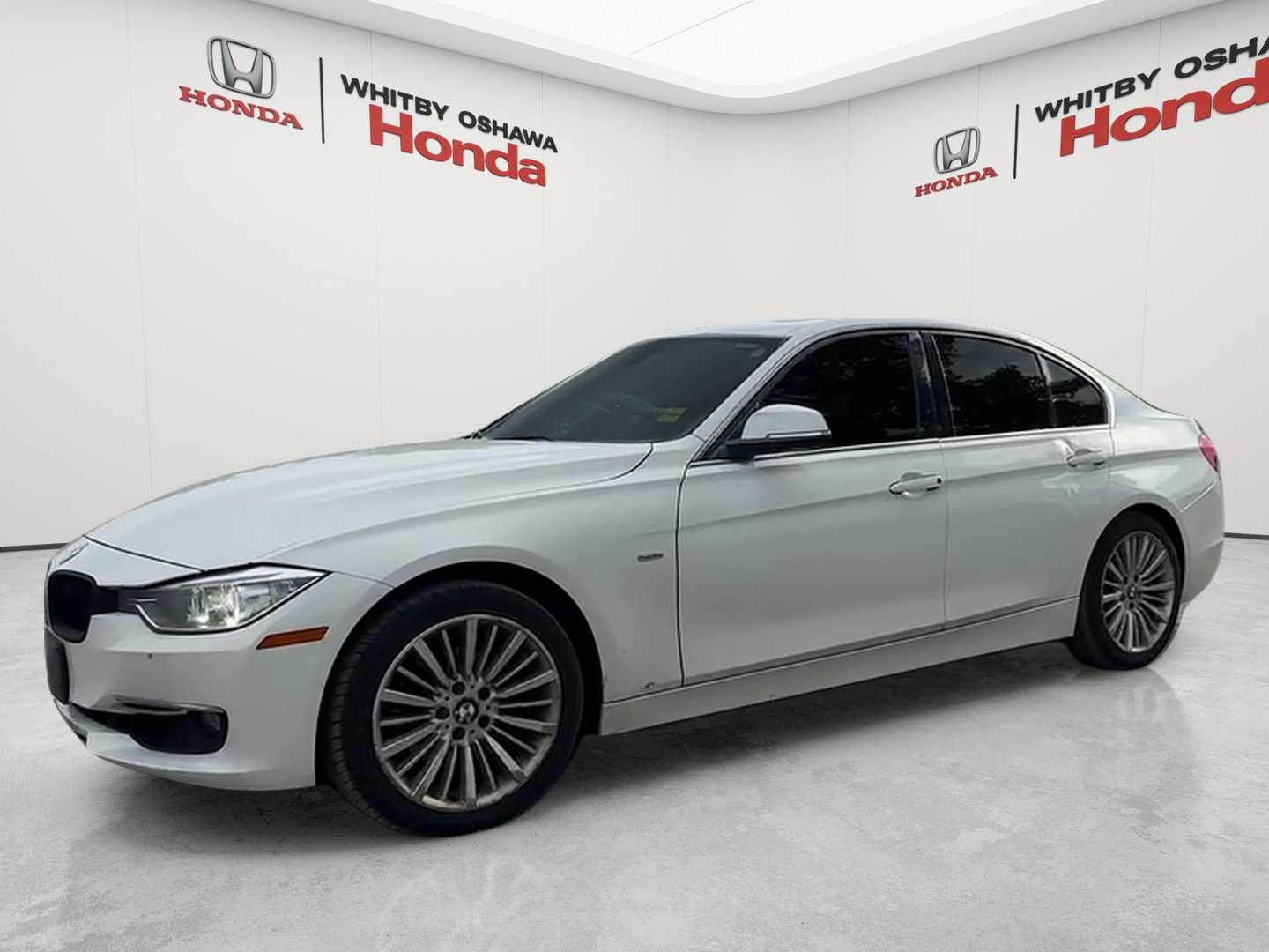 2013 BMW 3 Series Sedan