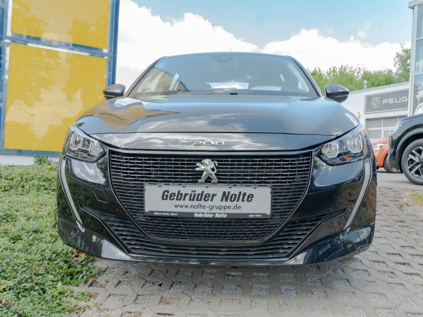 Peugeot e-208 Negro - 2