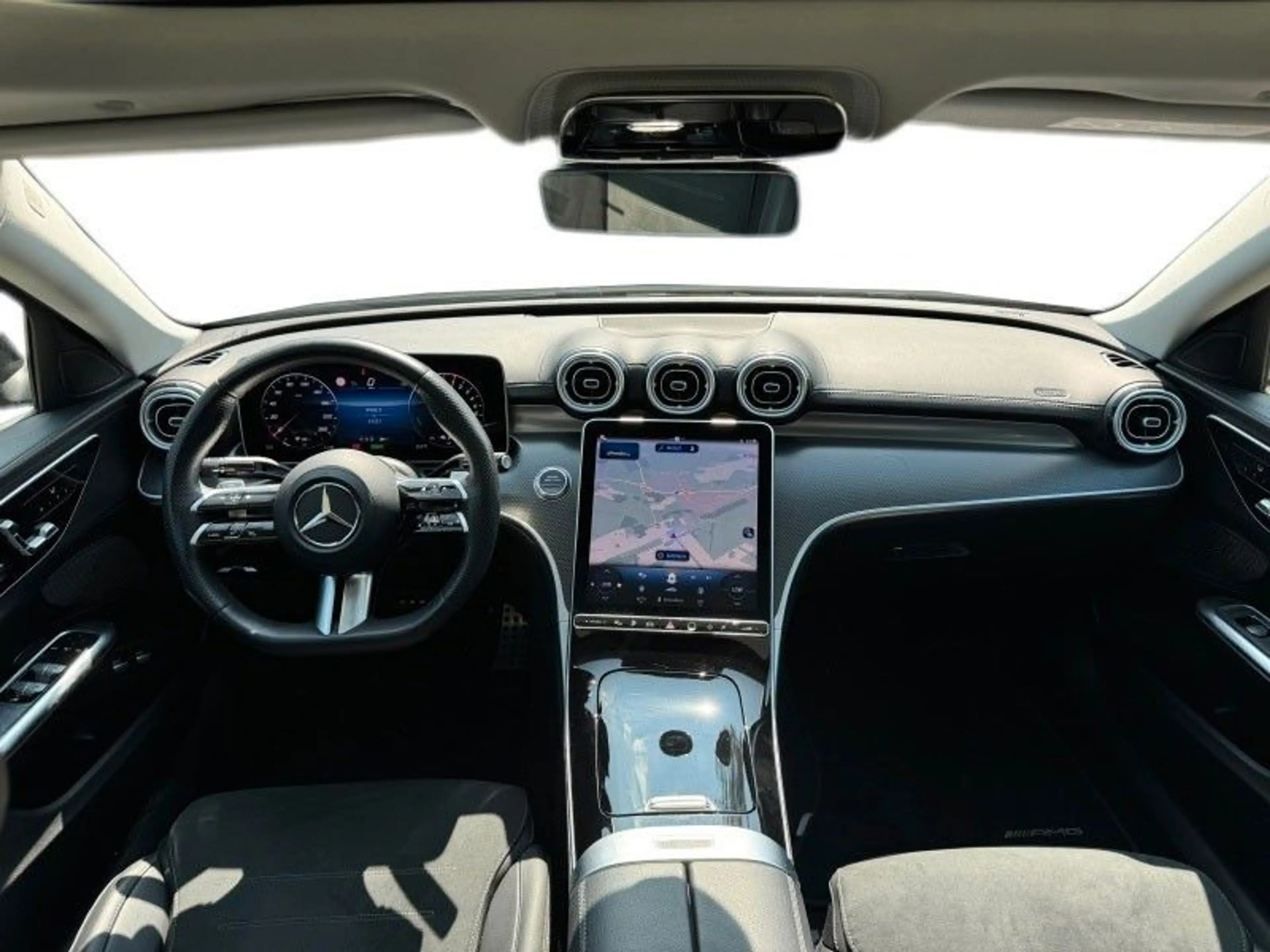 Mercedes-Benz C 300 C Limousine C 300 e — photo 12