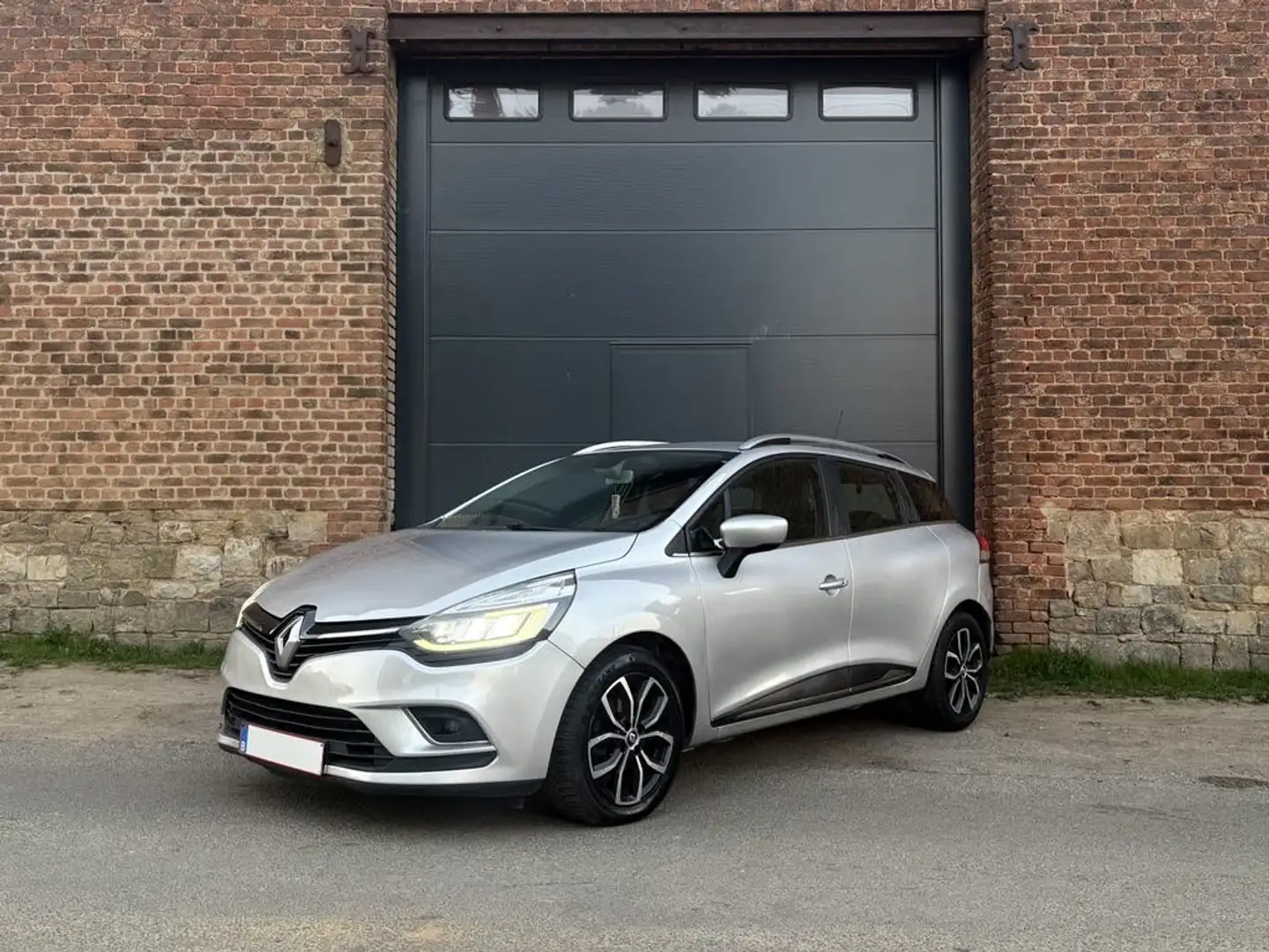 Renault Clio - 1