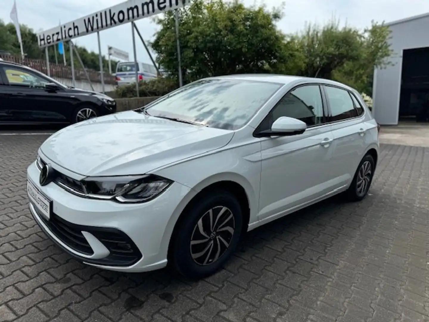 Volkswagen Polo 1.0TSI Life *Rückfahrkamera*Navi über App-Co White - 1