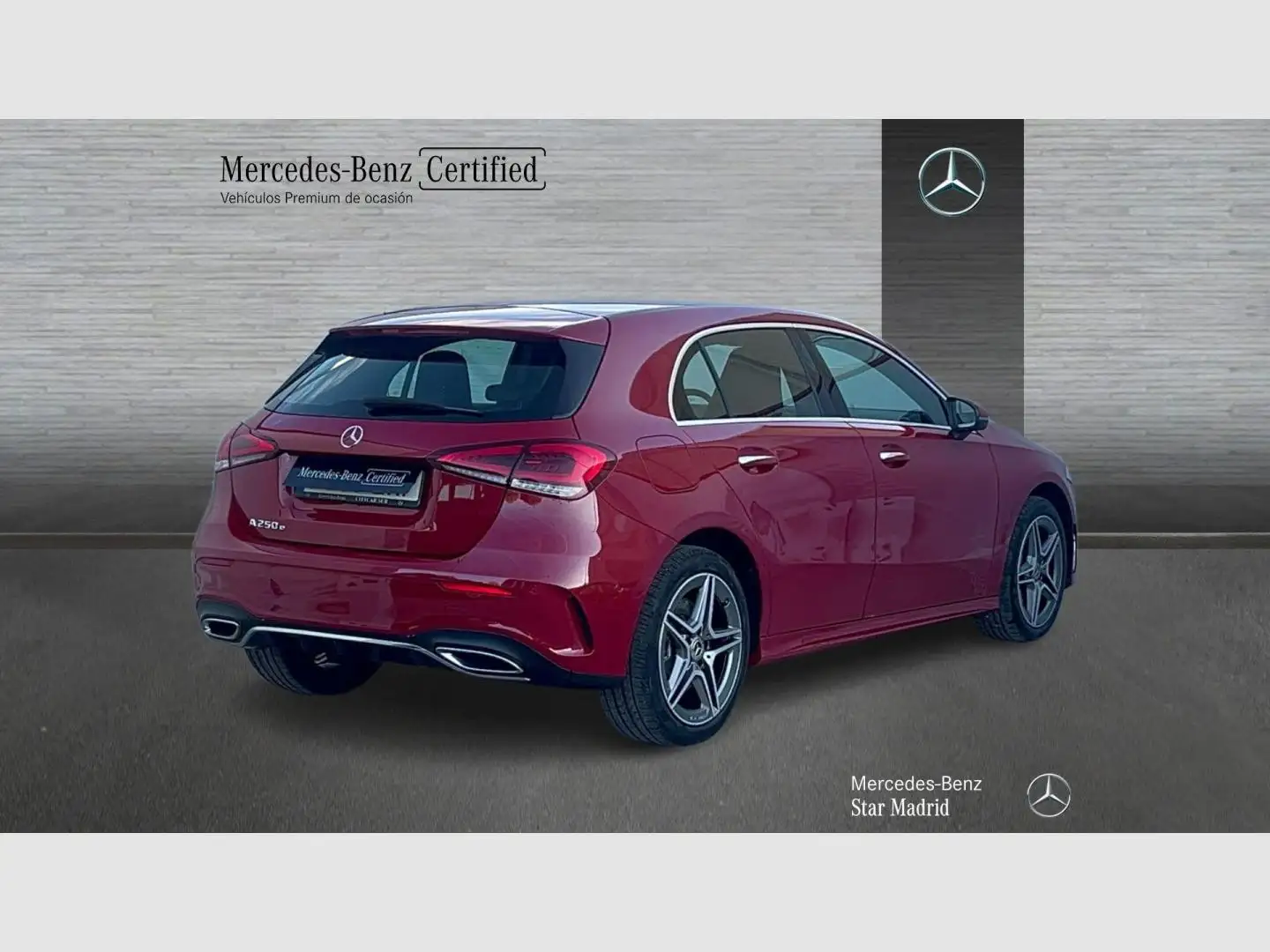 Mercedes-Benz A 250 e Rouge - 2