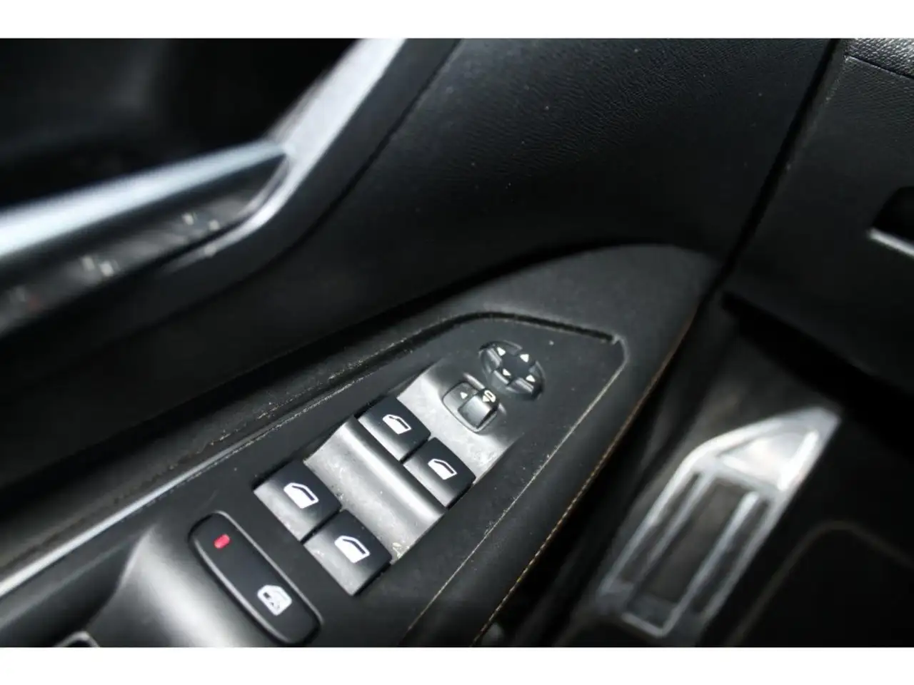Peugeot 3008 3008 — photo 18