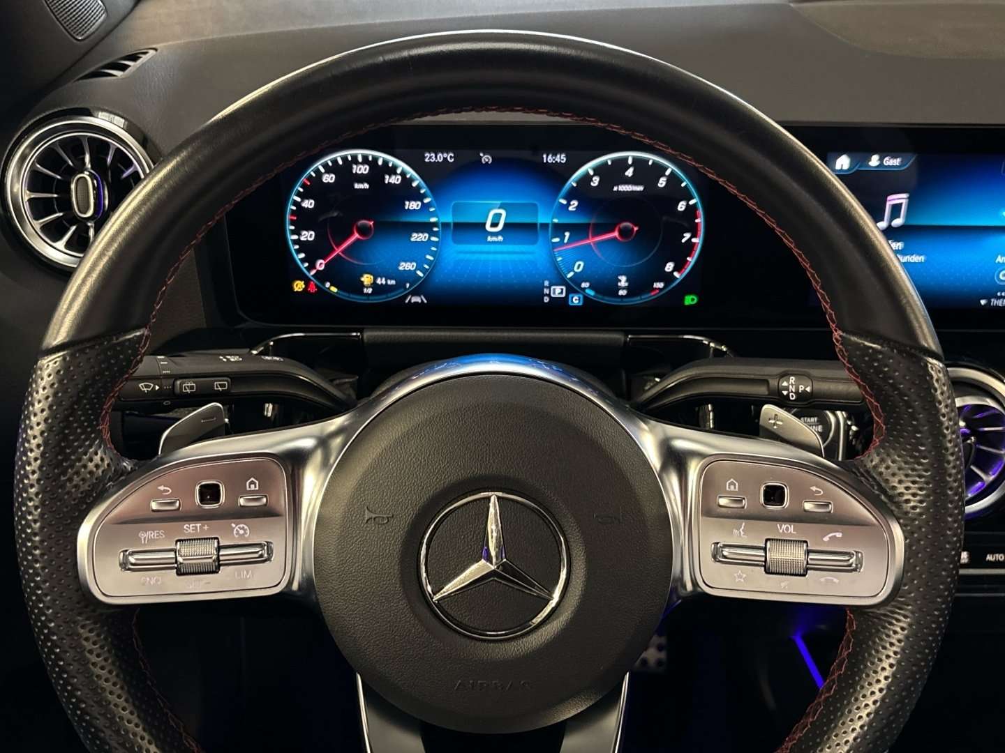Mercedes-Benz GLA-Klasse